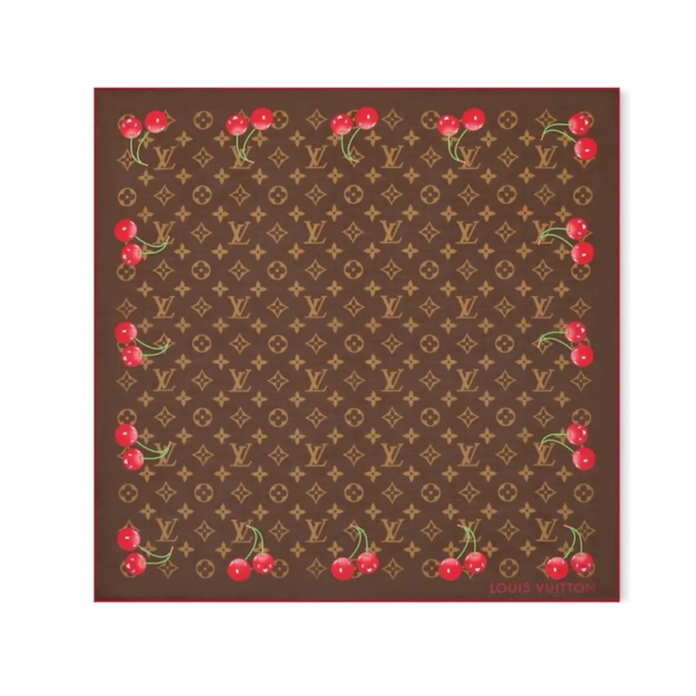 Louis Vuitton x Takashi Murakami
Monogram NWT Cherry Square 55 🍒